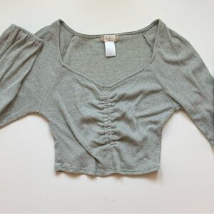 long sleeve crop